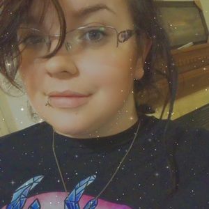 Meet your Posher, Maddie